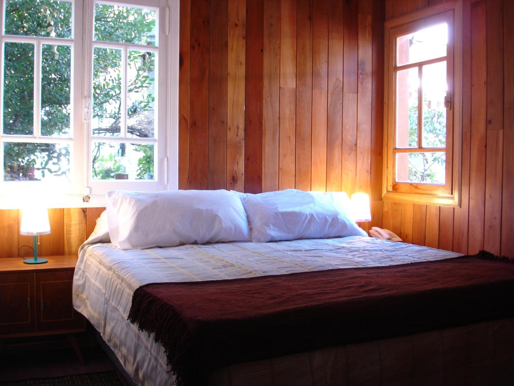 Wesley House Hosteria Boutique San Martin de los Andes Exterior photo
