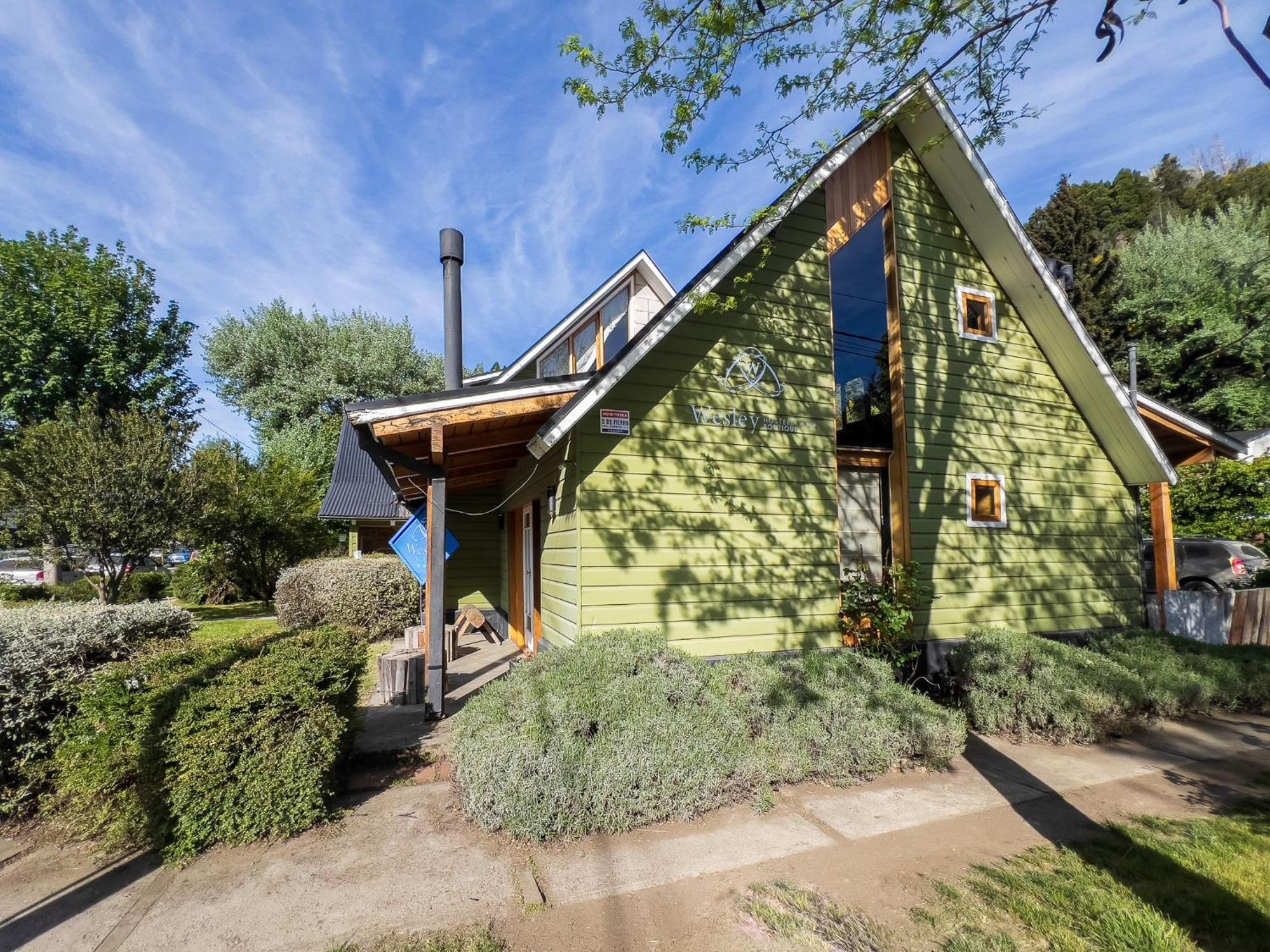 Wesley House Hosteria Boutique San Martin de los Andes Exterior photo