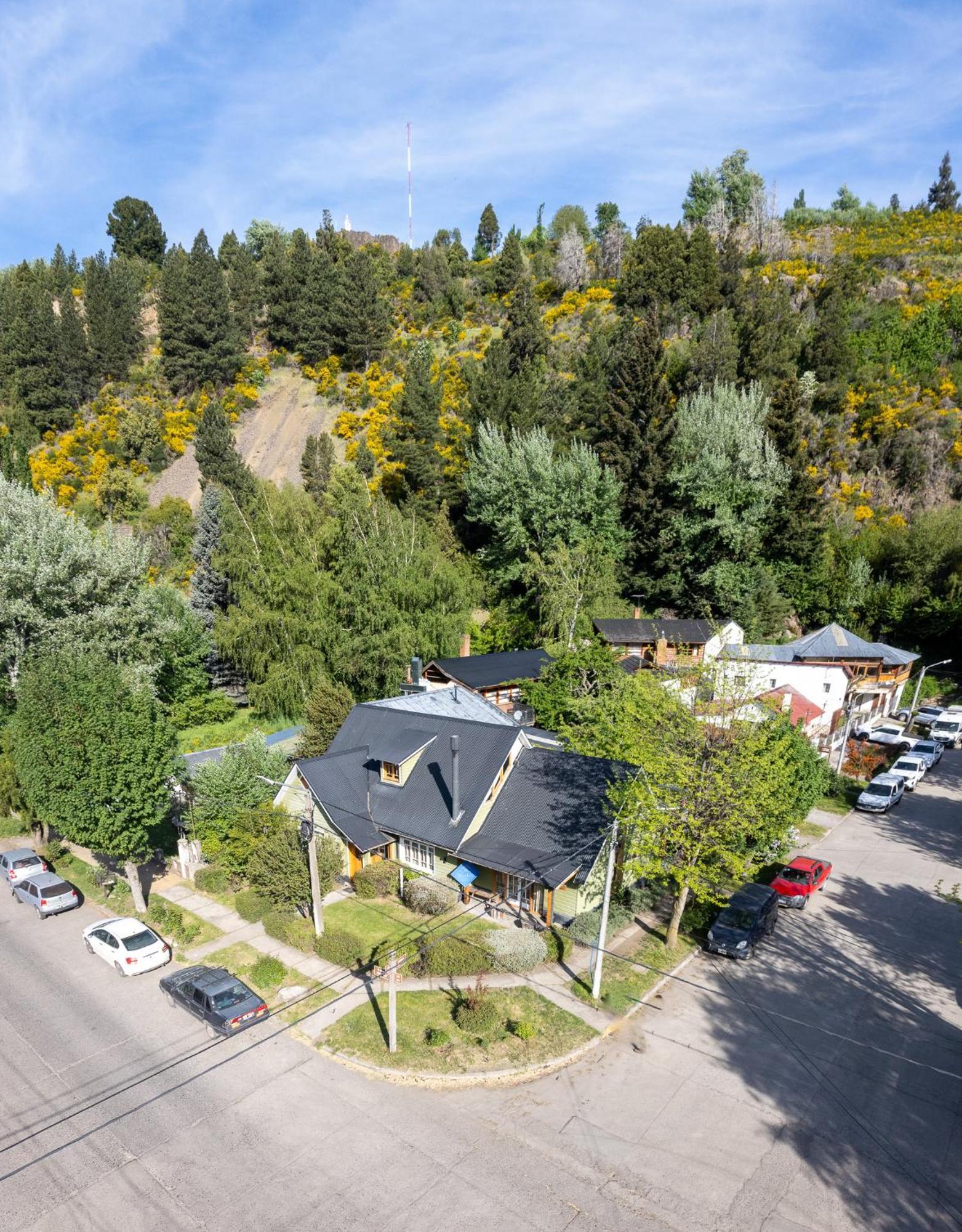 Wesley House Hosteria Boutique San Martin de los Andes Exterior photo