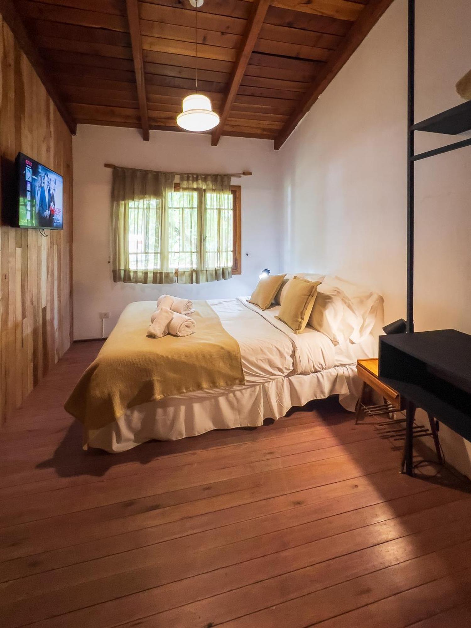 Wesley House Hosteria Boutique San Martin de los Andes Exterior photo