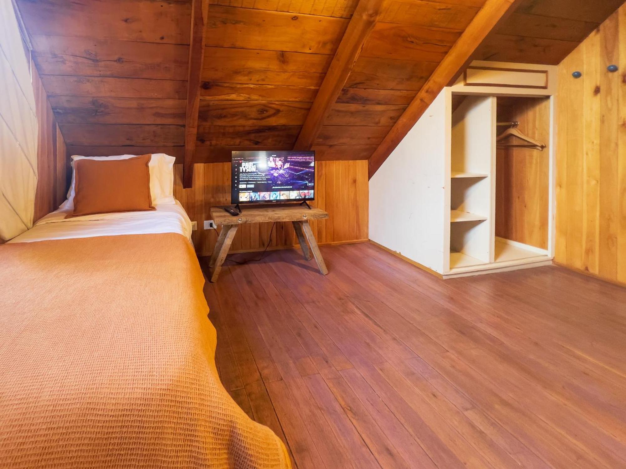 Wesley House Hosteria Boutique San Martin de los Andes Exterior photo